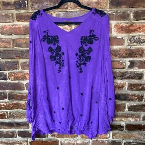 Denim 24/7 Purple Black Floral Embroidered Keyhole Open Back Sweater Women's 20W